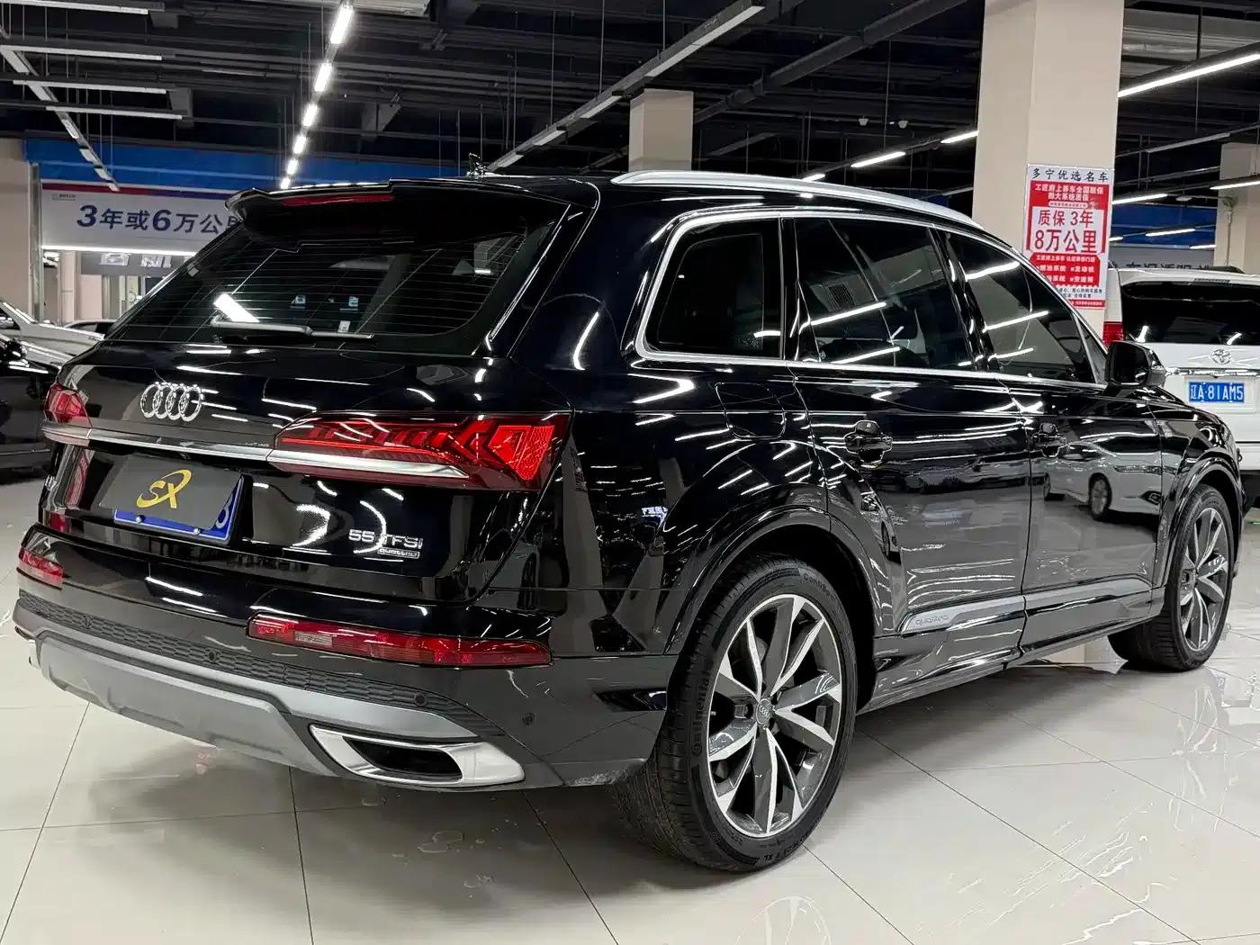 Audi Q7 2020 55 TFSI quattro S line Sport — миниатюра 6