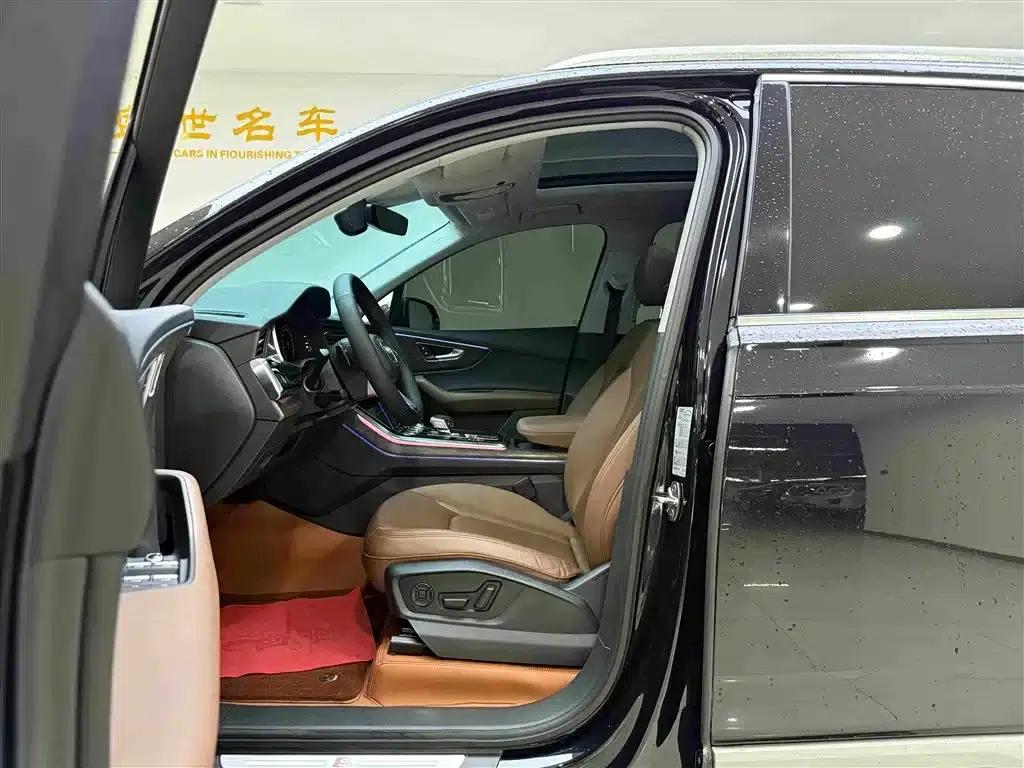 Audi Q7 2021 55 TFSI quattro S line Sport — миниатюра 5