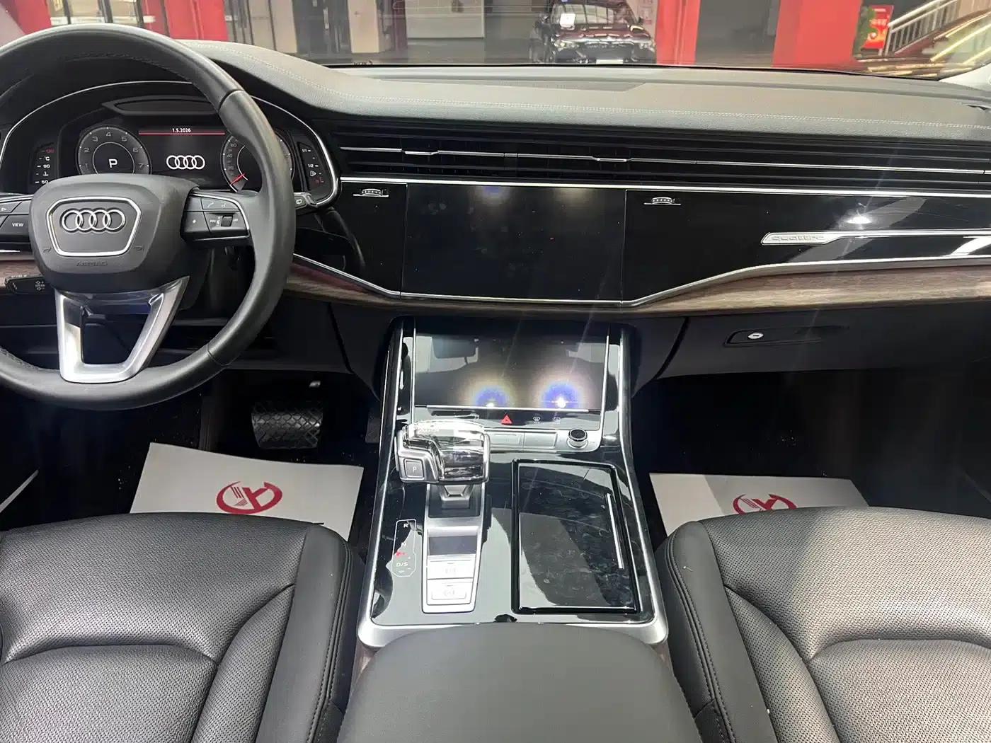 Audi Q7 2023 55 TFSI quattro S line Sport — миниатюра 11