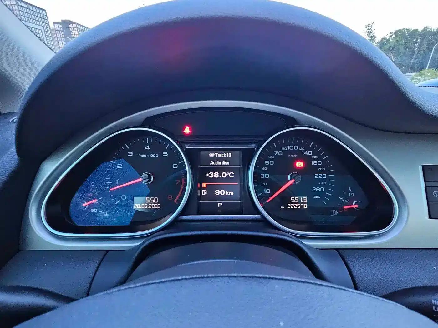 Audi Q7 2014 35 TFSI Progressive — миниатюра 14