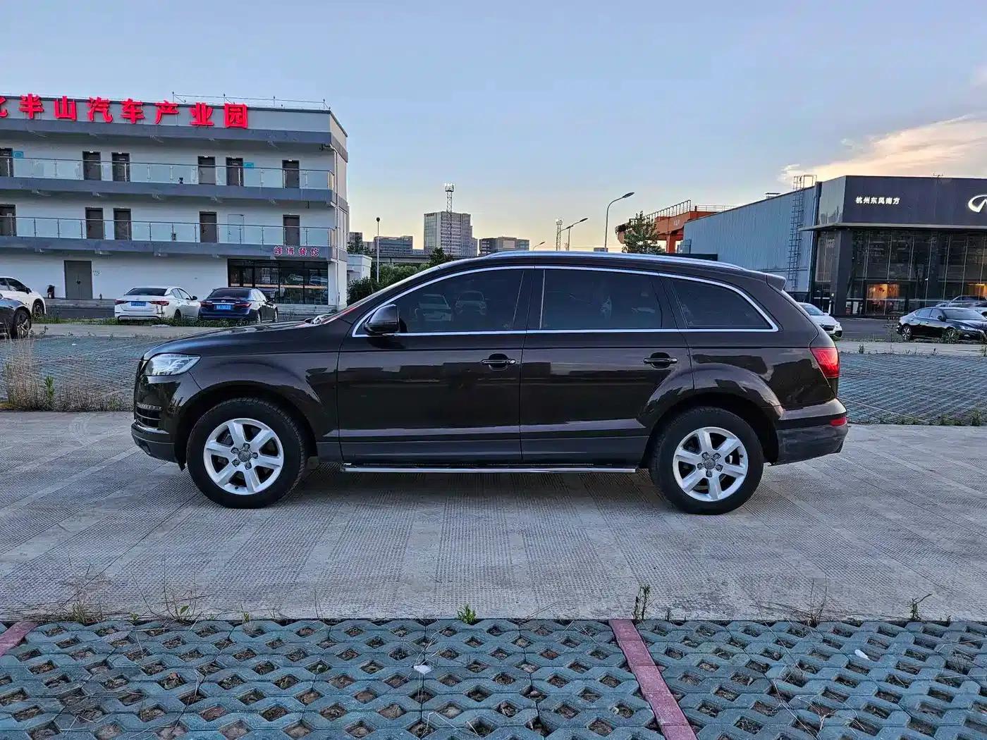Audi Q7 2014 35 TFSI Progressive — миниатюра 4