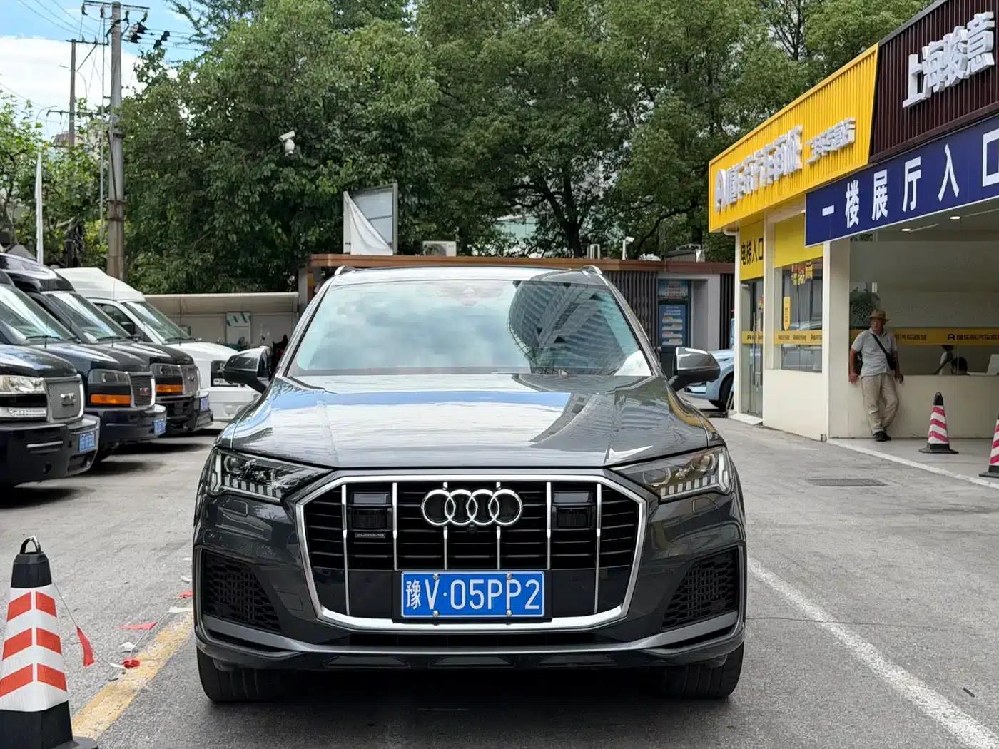 Audi Q7 2020 55 TFSI quattro S line Premium — миниатюра 2