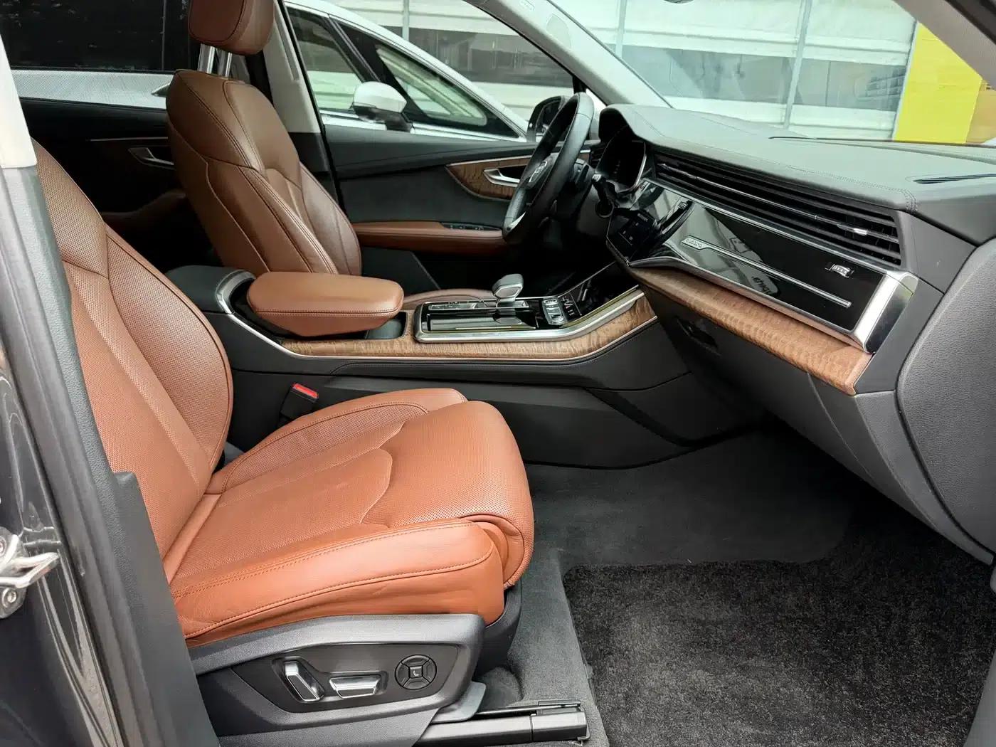 Audi Q7 2020 55 TFSI quattro S line Premium — миниатюра 23