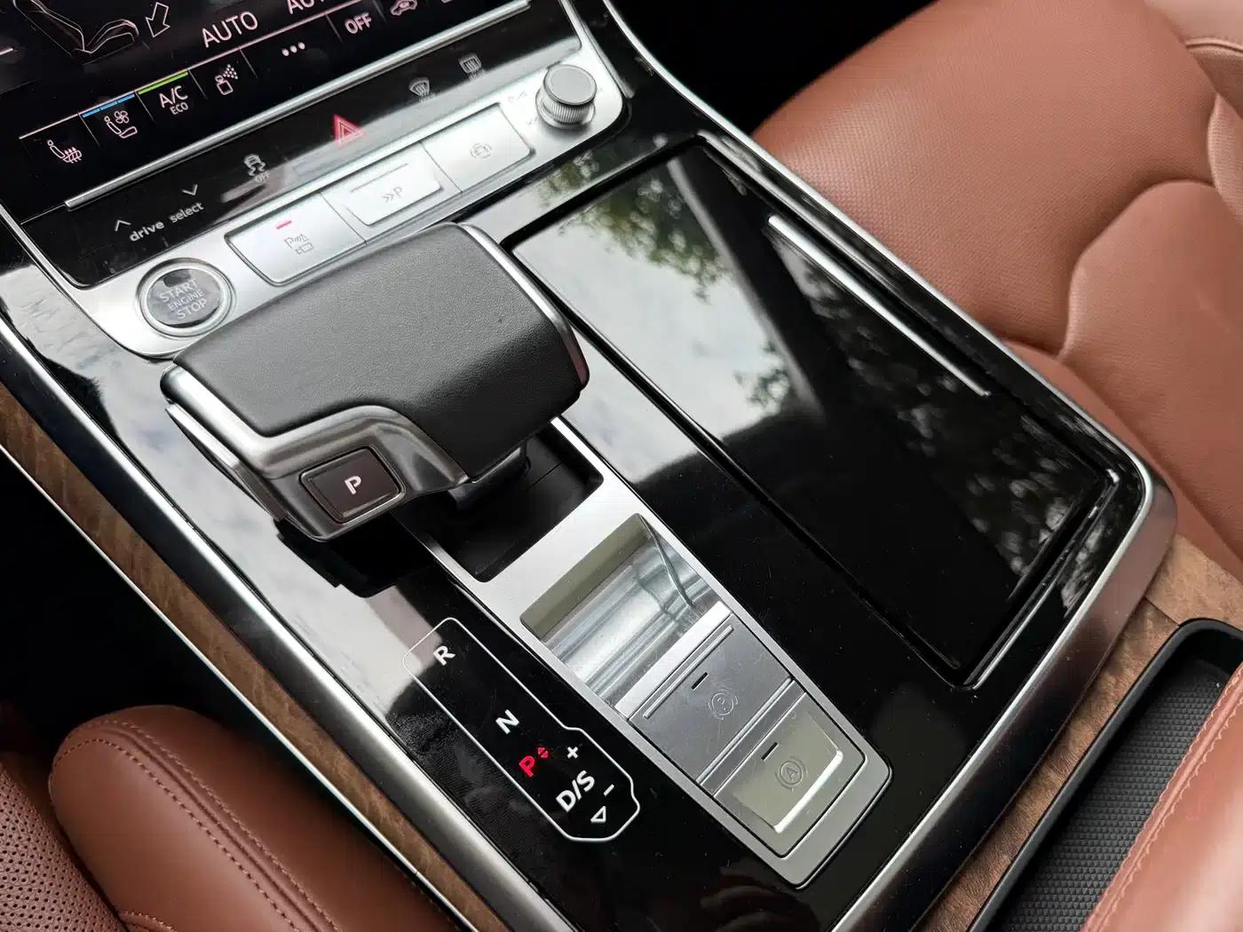 Audi Q7 2020 55 TFSI quattro S line Premium — миниатюра 10