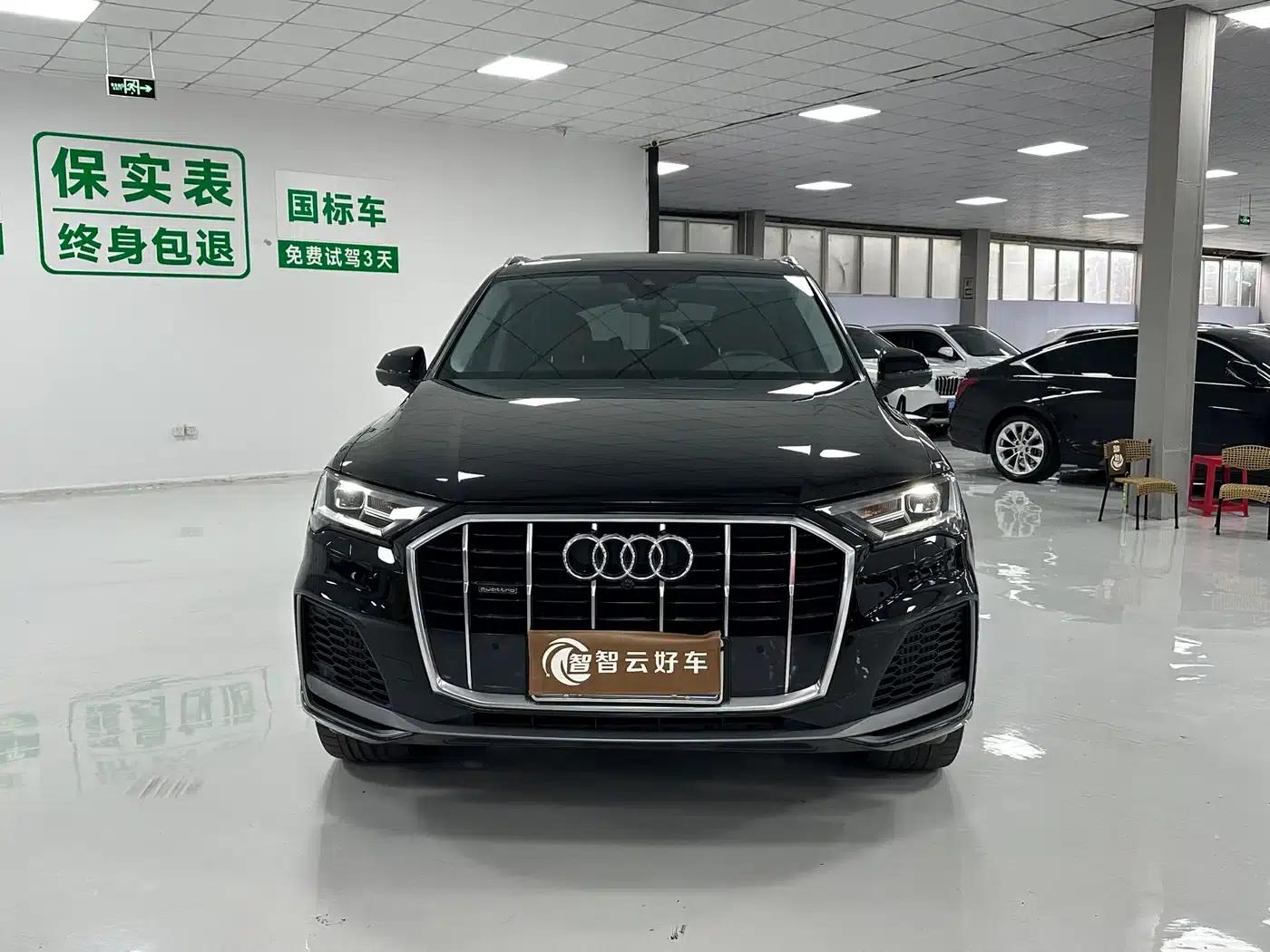 Audi Q7 2023 55 TFSI quattro S line Sport — миниатюра 2