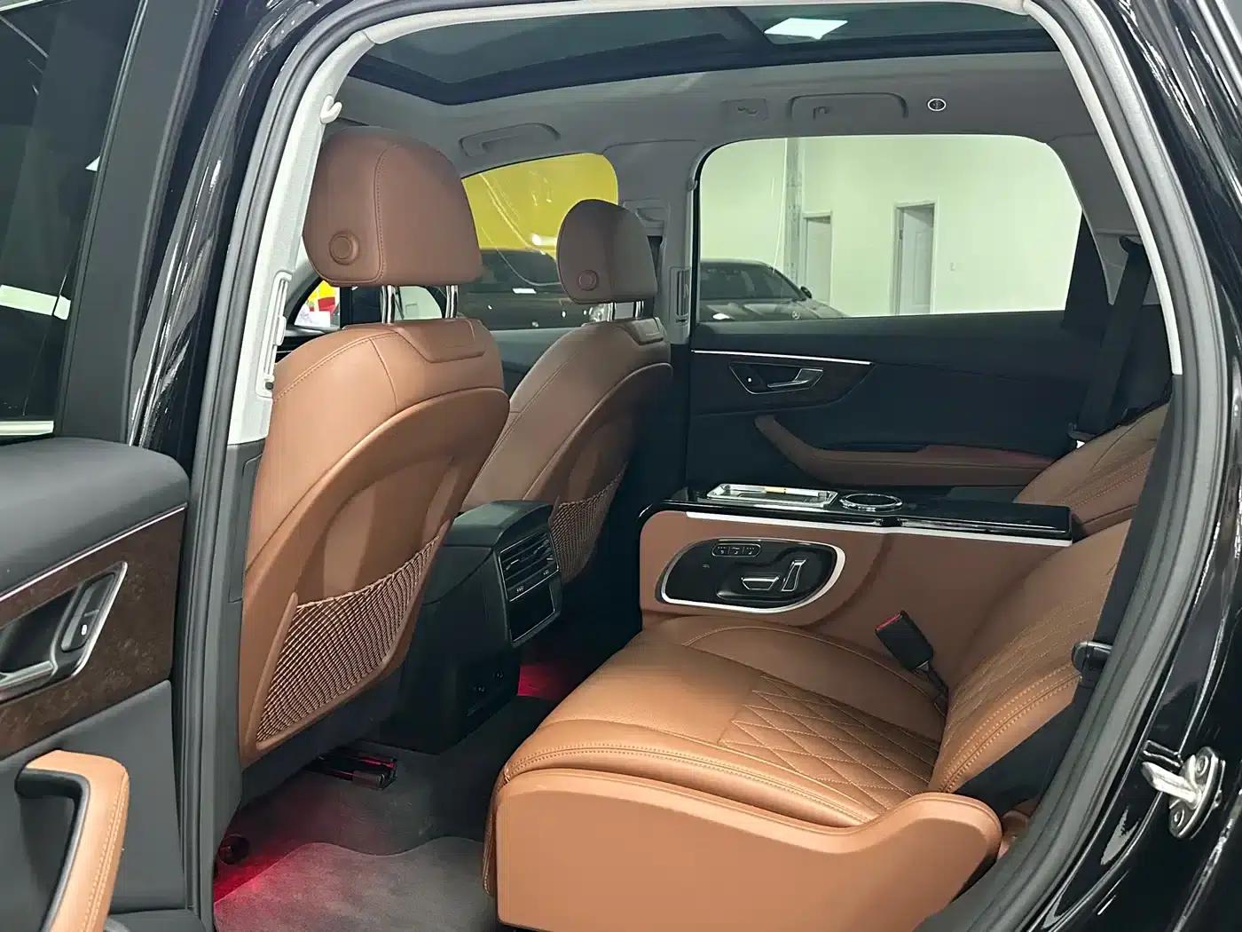 Audi Q7 2023 55 TFSI quattro S line Sport — миниатюра 5