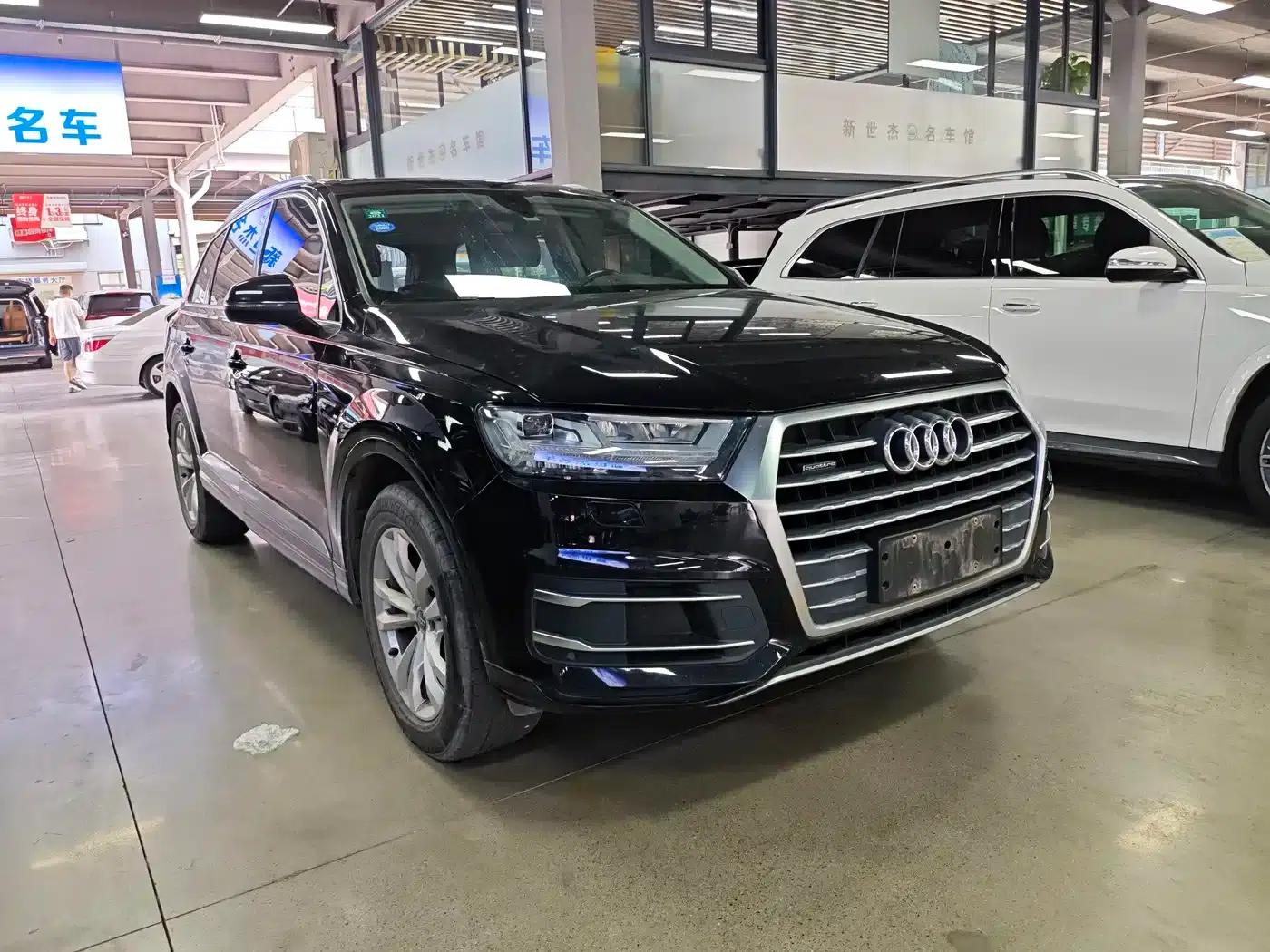 Audi Q7 2019 55 TFSI Technology Edition — миниатюра 3