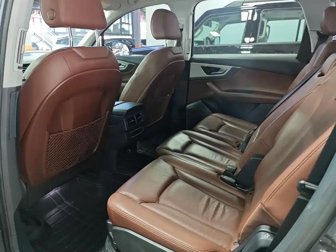 Audi Q7 2019 55 TFSI Technology Edition — миниатюра 6