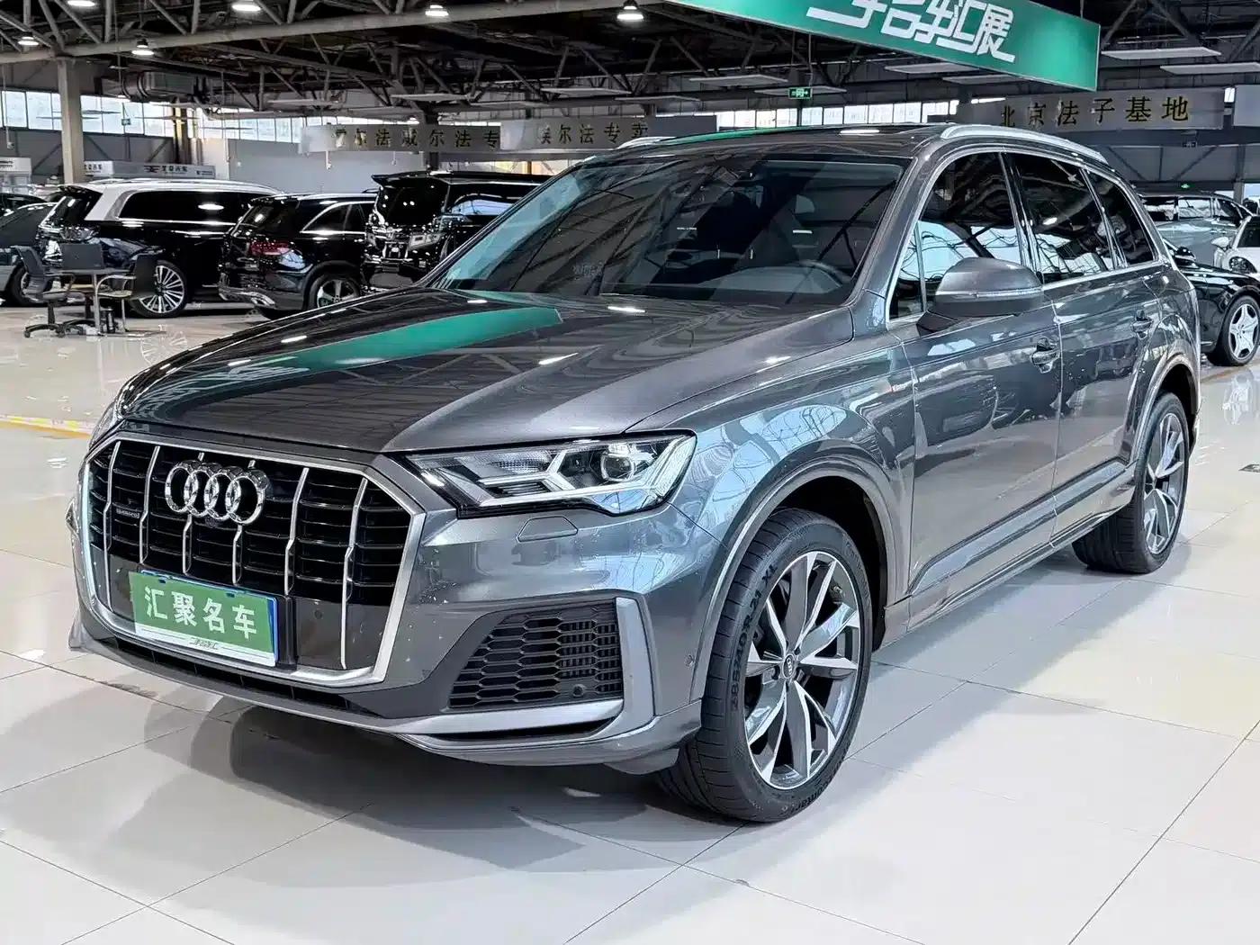 Audi Q7 2022 55 TFSI quattro S line Sport — миниатюра 1