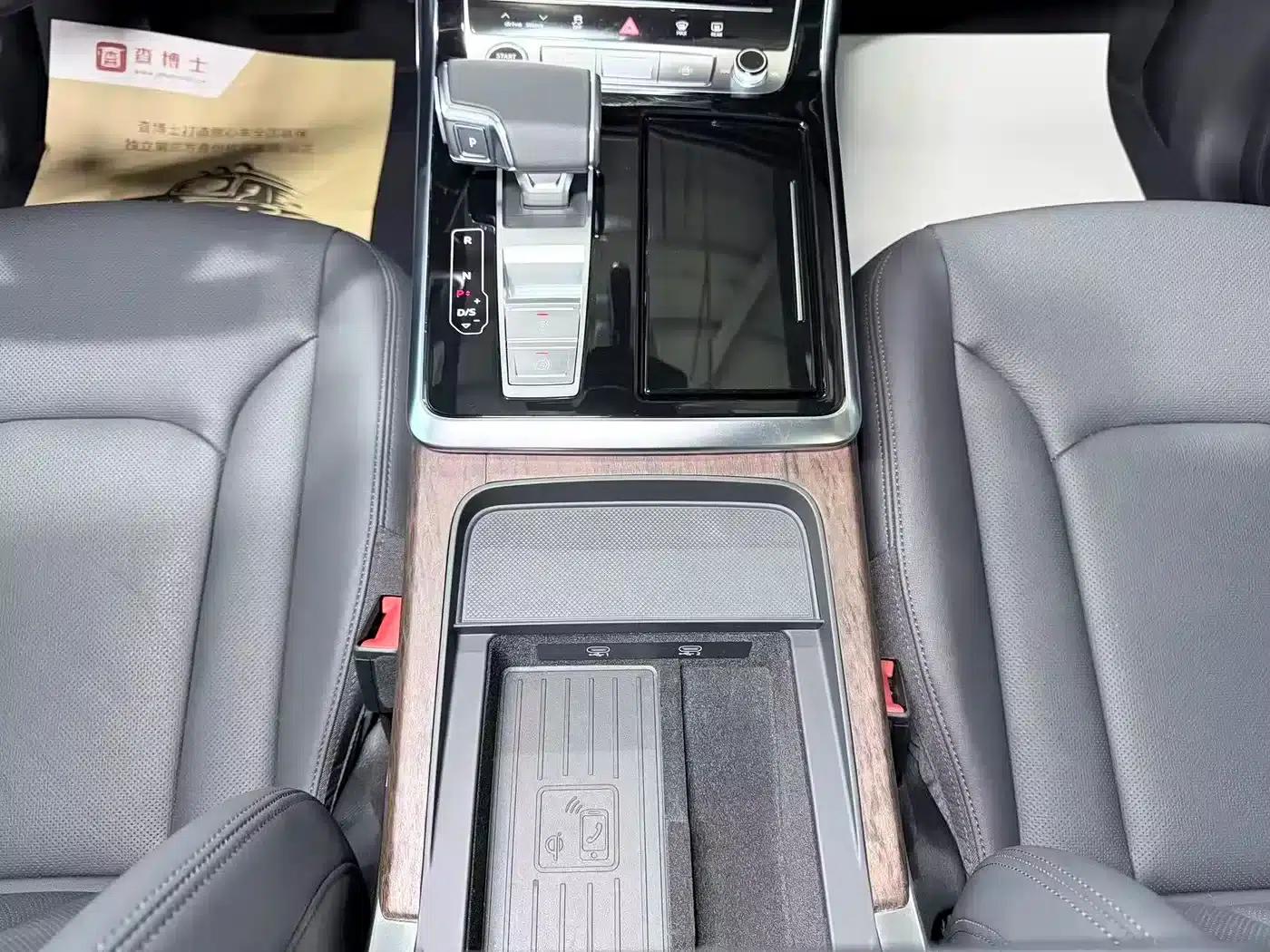 Audi Q7 2022 55 TFSI quattro S line Sport — миниатюра 15