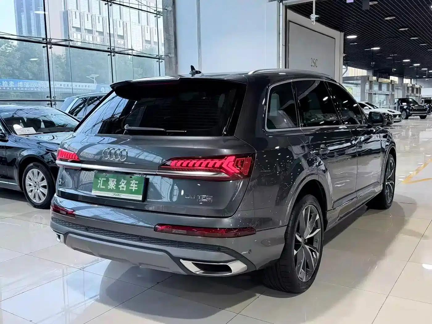 Audi Q7 2022 55 TFSI quattro S line Sport — миниатюра 26