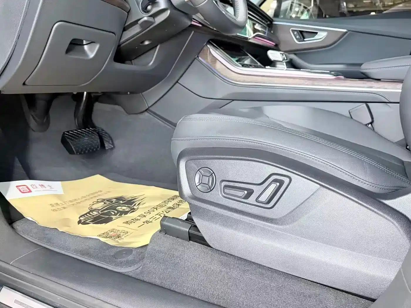 Audi Q7 2022 55 TFSI quattro S line Sport — миниатюра 6