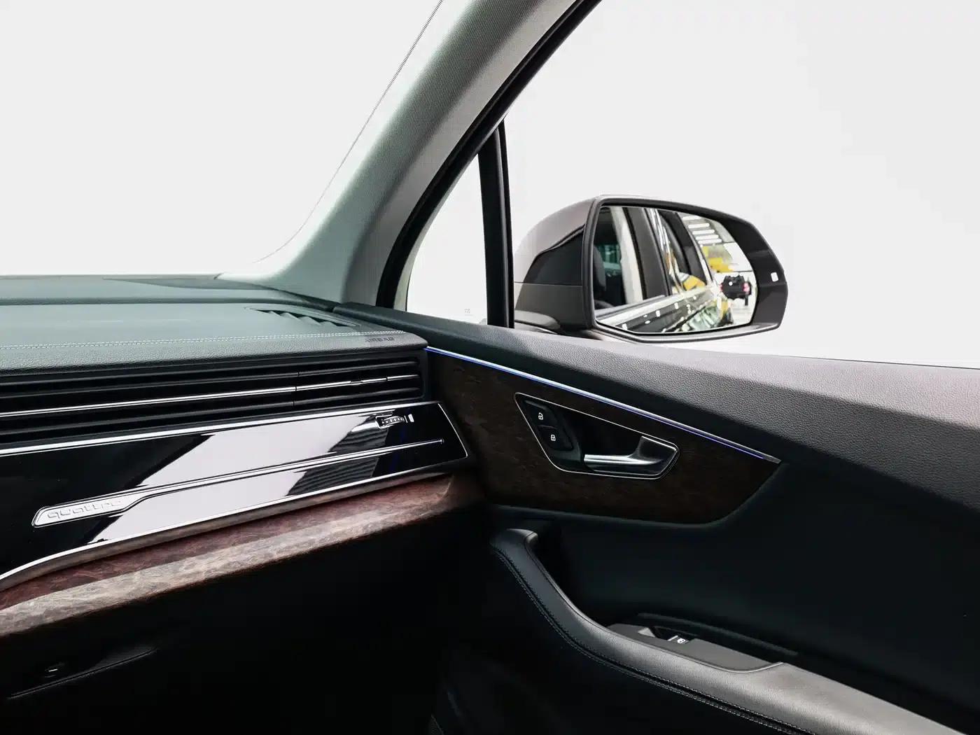 Audi Q7 2023 45 TFSI quattro S line Sport — миниатюра 20