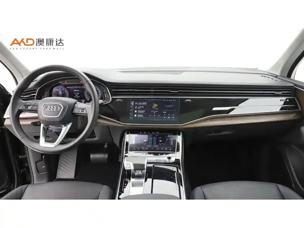 Audi Q7/3.0T/2022/55TFSI quattro S lin Sport — миниатюра 5