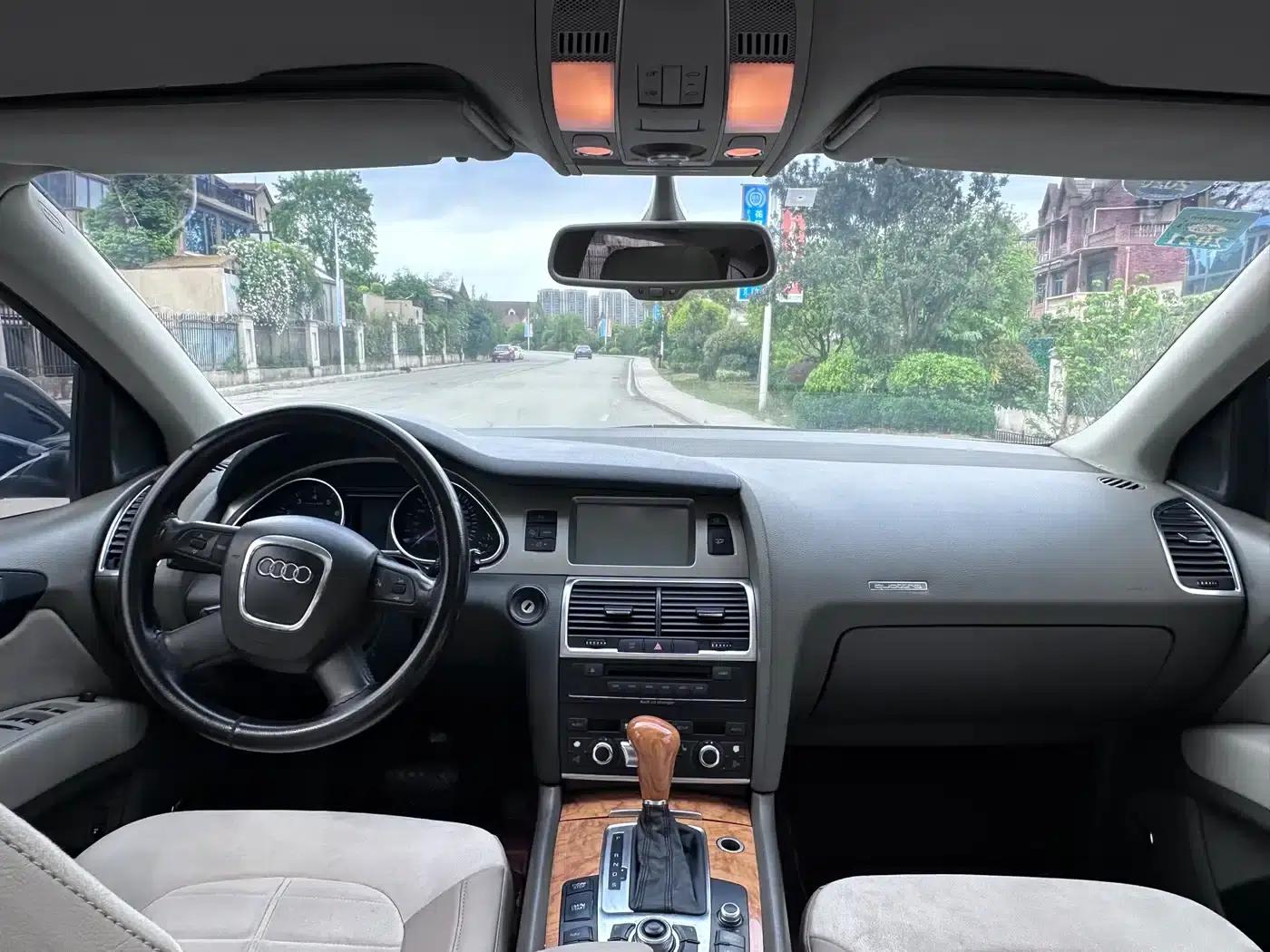 Audi Q7 2010 4.2 FSI quattro Luxury — миниатюра 13