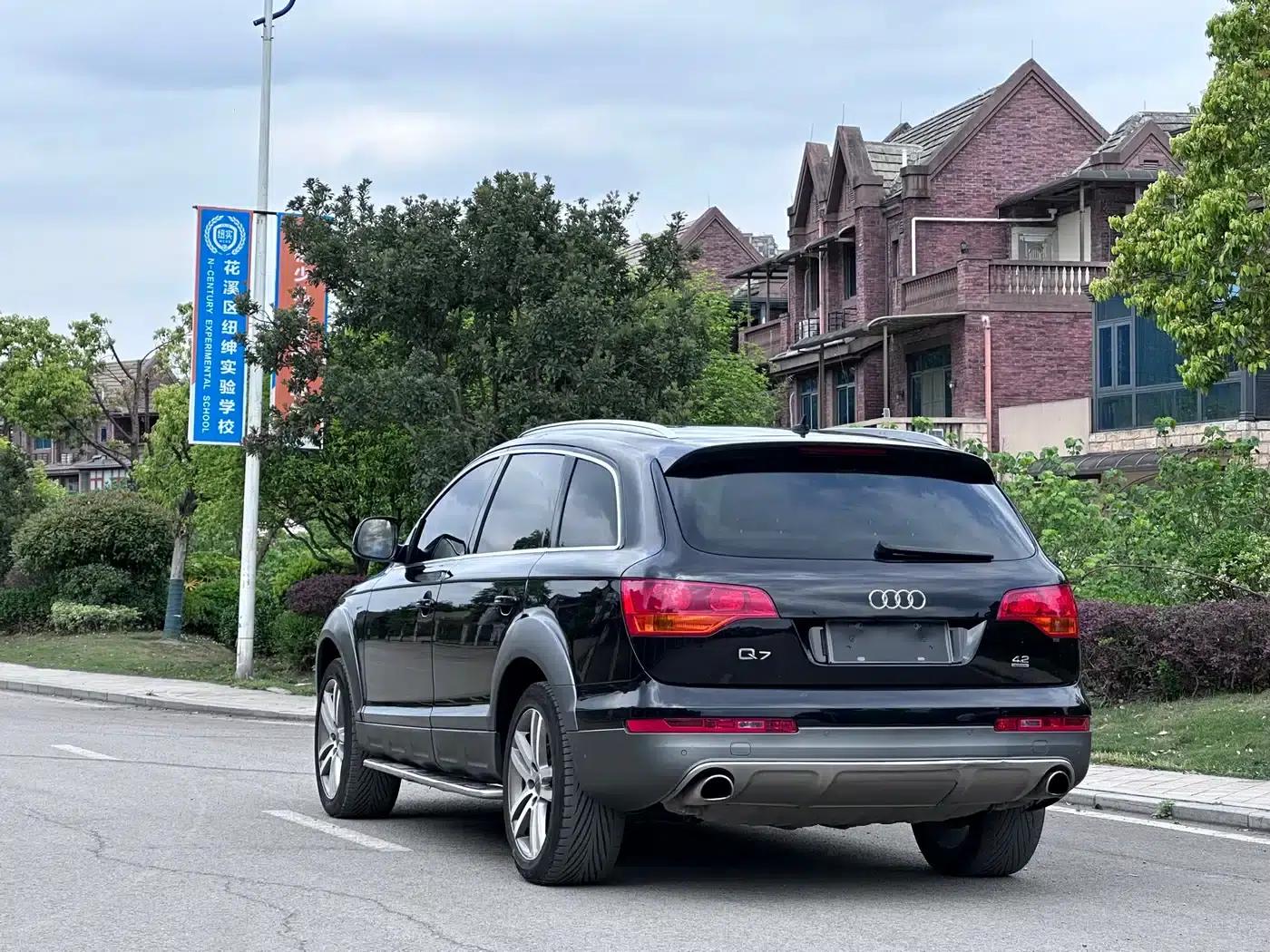 Audi Q7 2010 4.2 FSI quattro Luxury — миниатюра 5