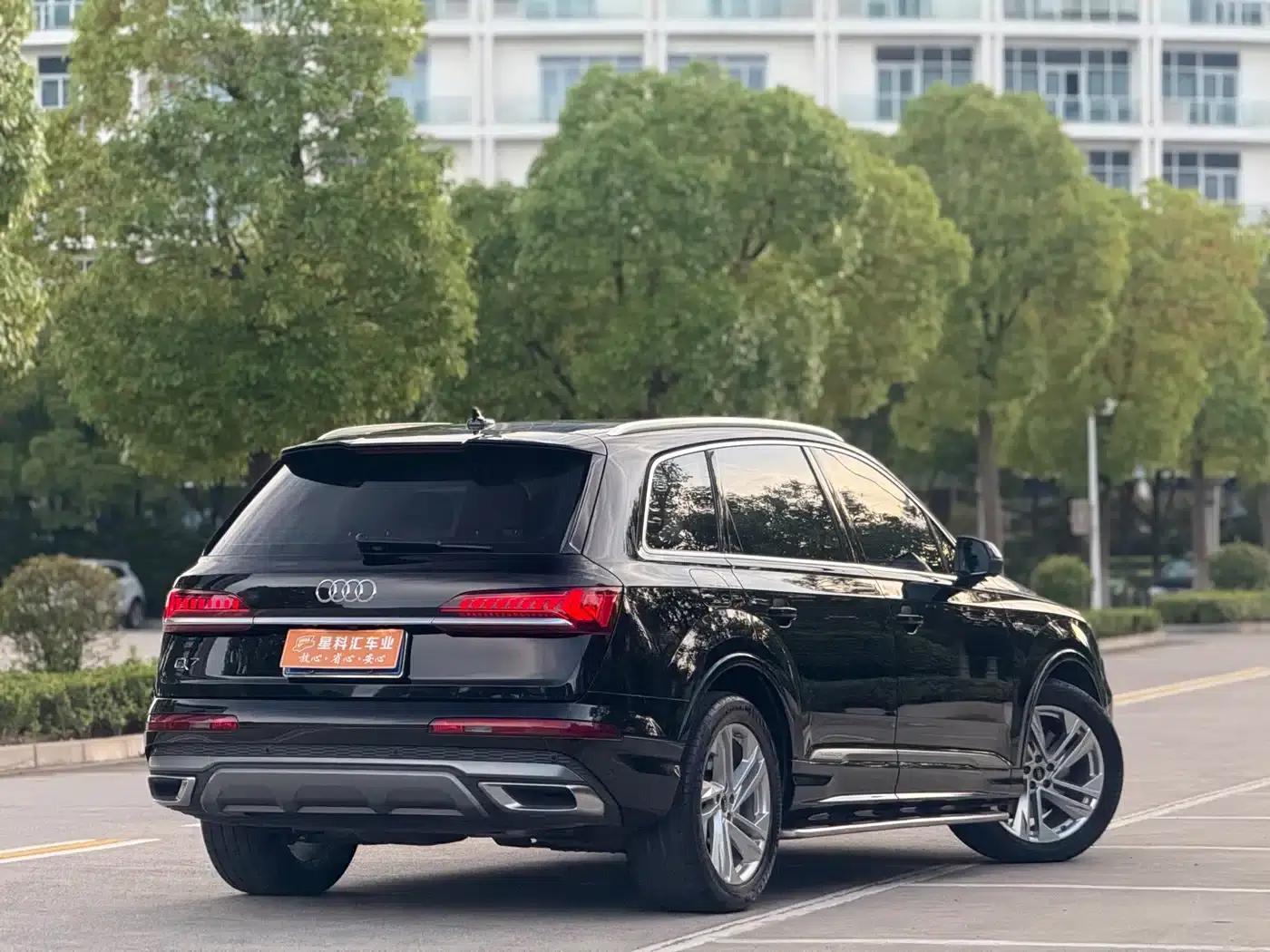 Audi Q7 2022 45 TFSI quattro S line Sport — миниатюра 15