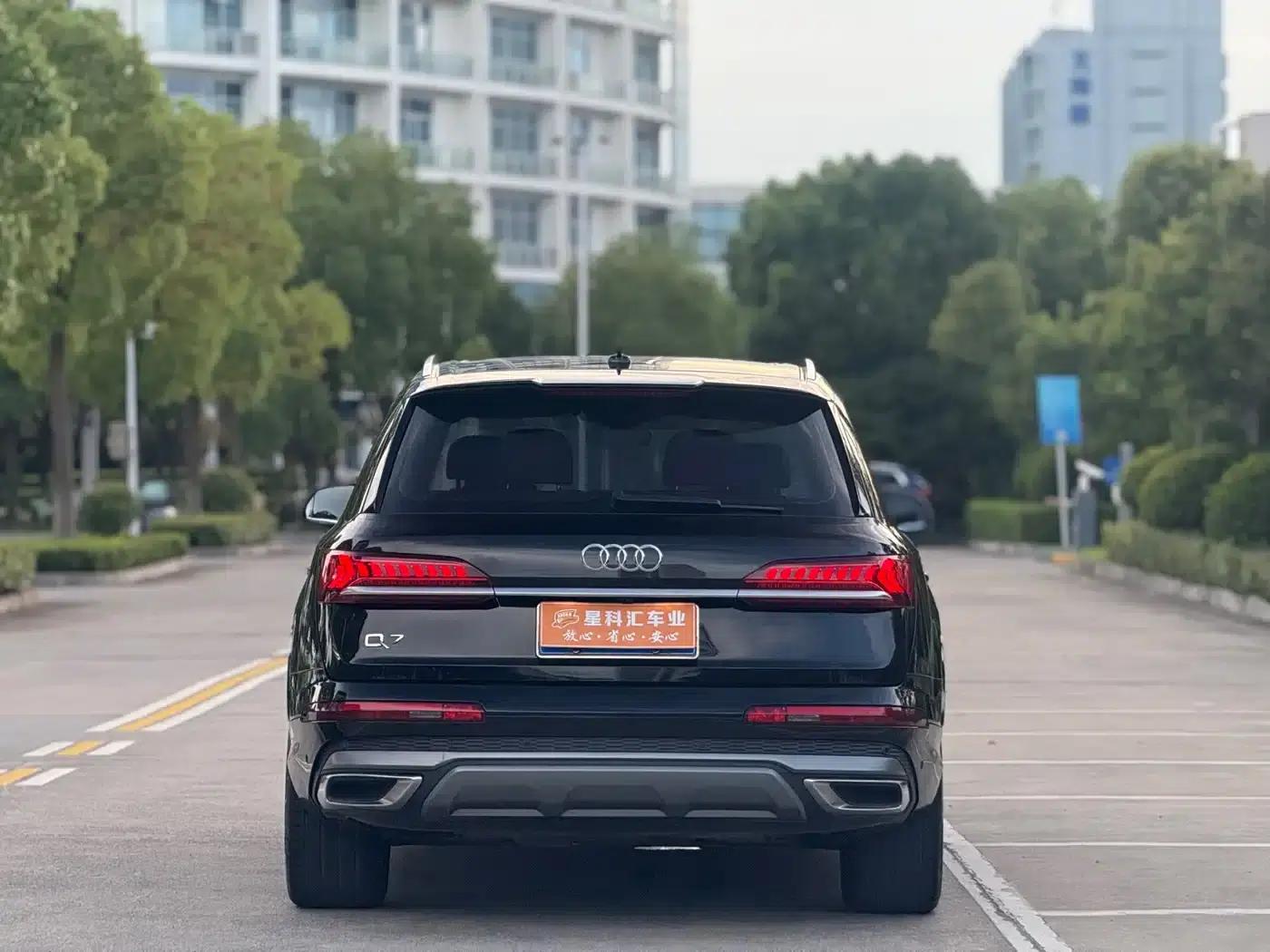 Audi Q7 2022 45 TFSI quattro S line Sport — миниатюра 16