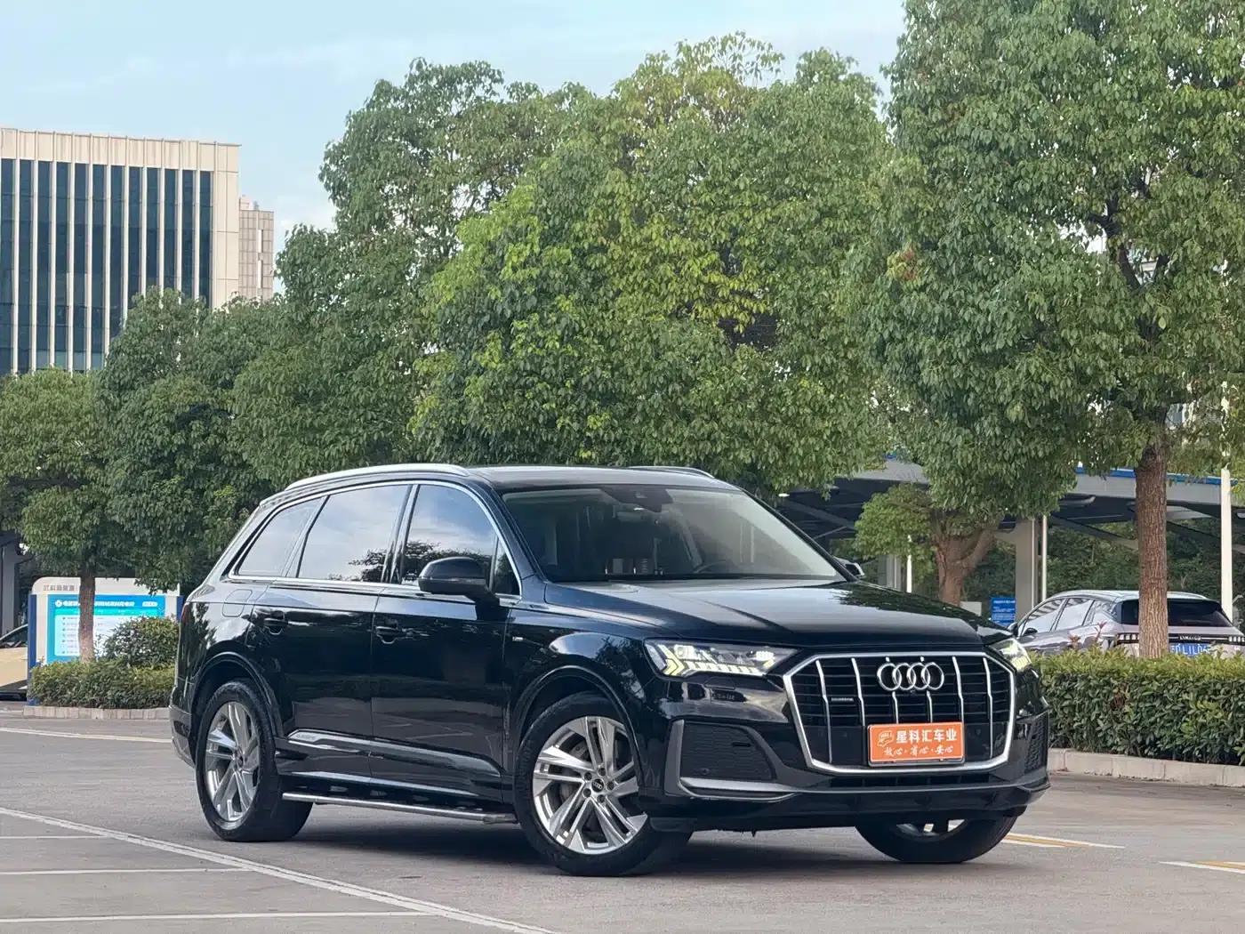 Audi Q7 2022 45 TFSI quattro S line Sport — миниатюра 3
