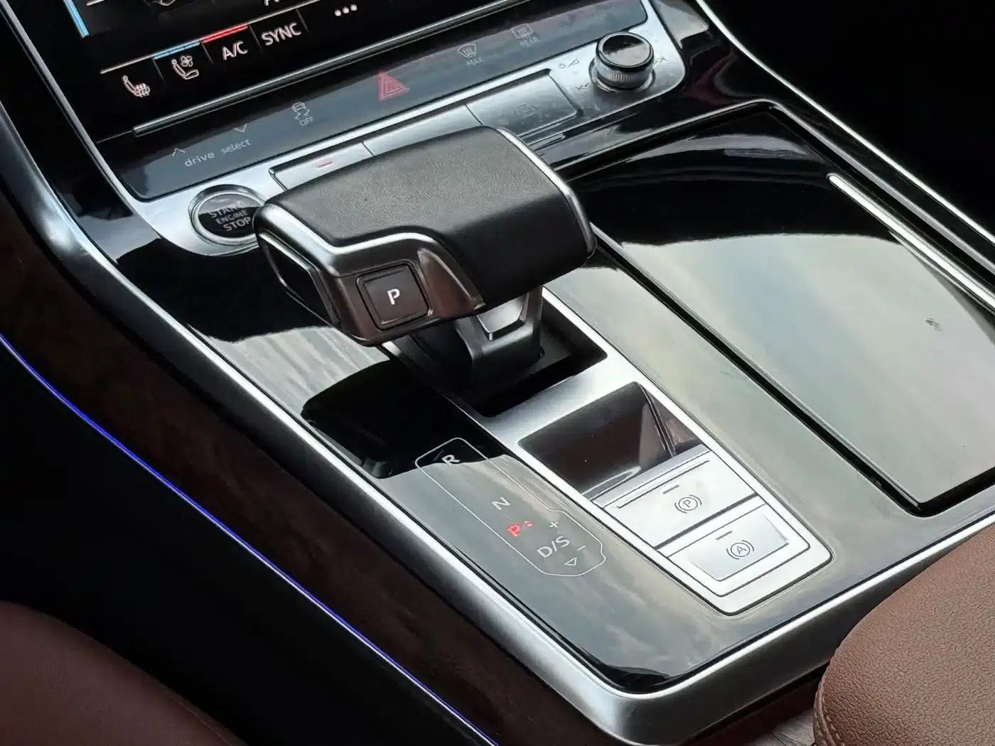 Audi Q7 2022 45 TFSI quattro S line Sport — миниатюра 7