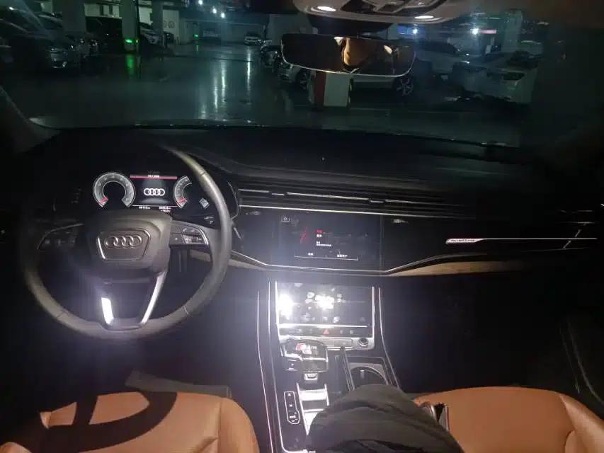 Audi Q7 2023 55 TFSI quattro S line Sport — миниатюра 6