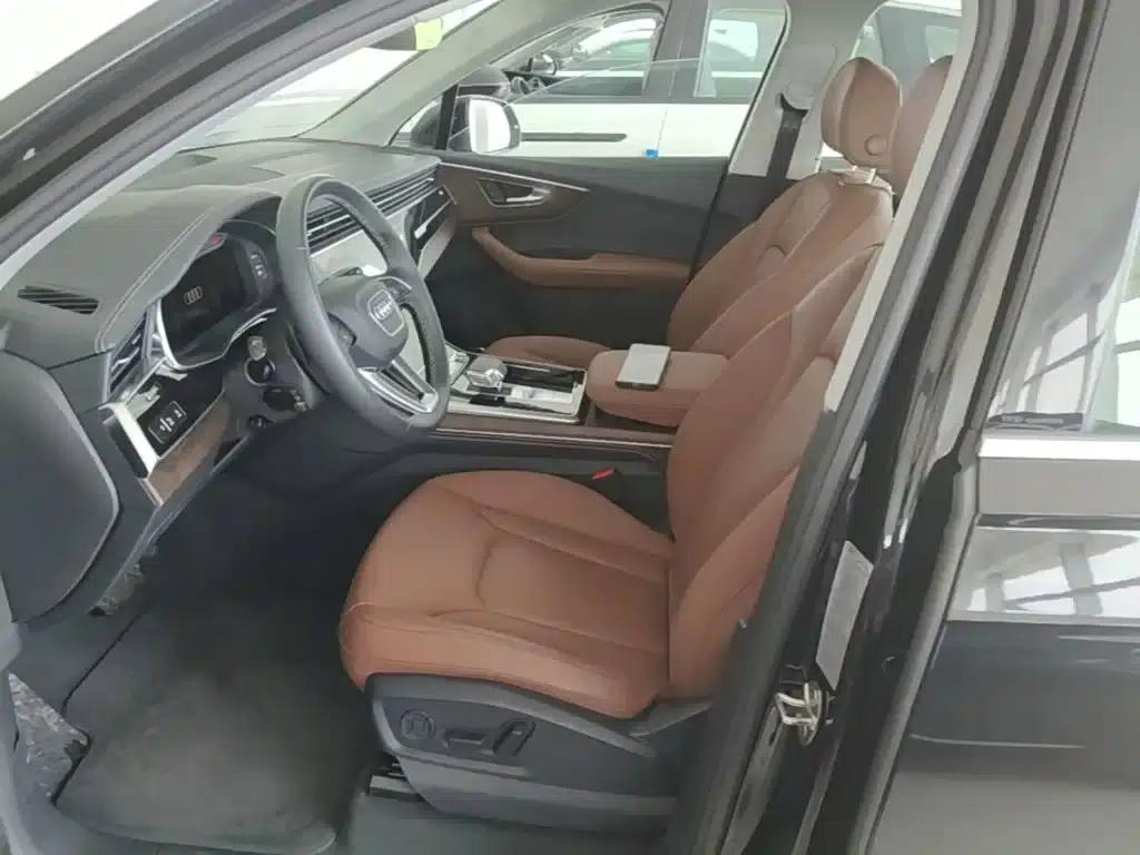 Audi Q7 2025 55 TFSI quattro S line Sport — миниатюра 22