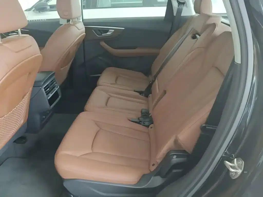 Audi Q7 2025 55 TFSI quattro S line Sport — миниатюра 24