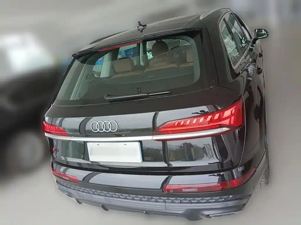 Audi Q7 2025 55 TFSI quattro S line Sport — миниатюра 10