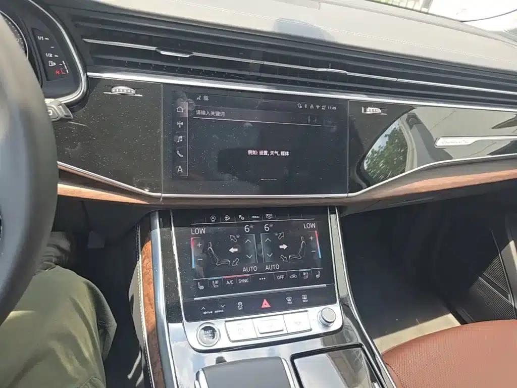 Audi Q7 2025 55 TFSI quattro S line Sport — миниатюра 20