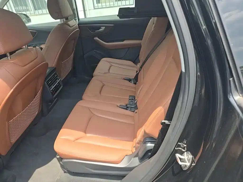 Audi Q7 2025 55 TFSI quattro S line Sport — миниатюра 24