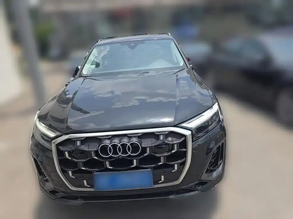 Audi Q7 2025 55 TFSI quattro S line Sport — миниатюра 5