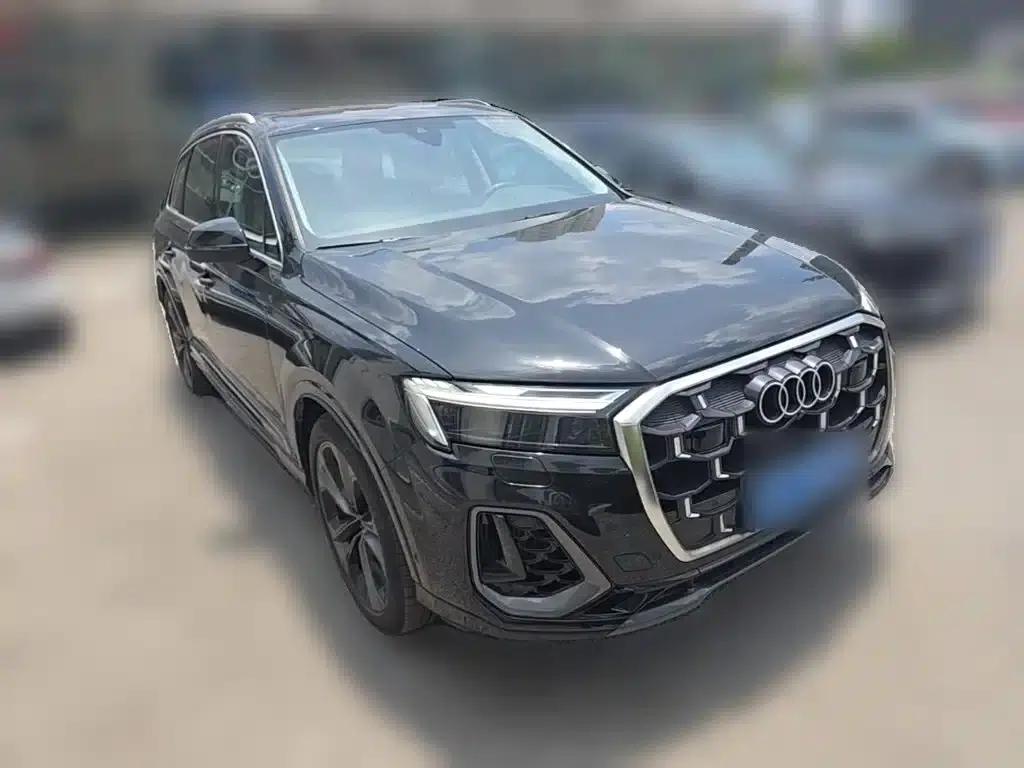 Audi Q7 2025 55 TFSI quattro S line Sport — миниатюра 7
