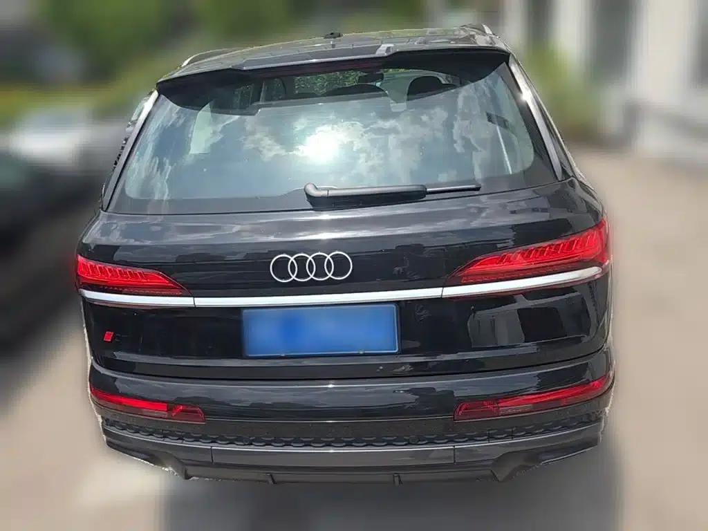 Audi Q7 2025 55 TFSI quattro S line Sport — миниатюра 10