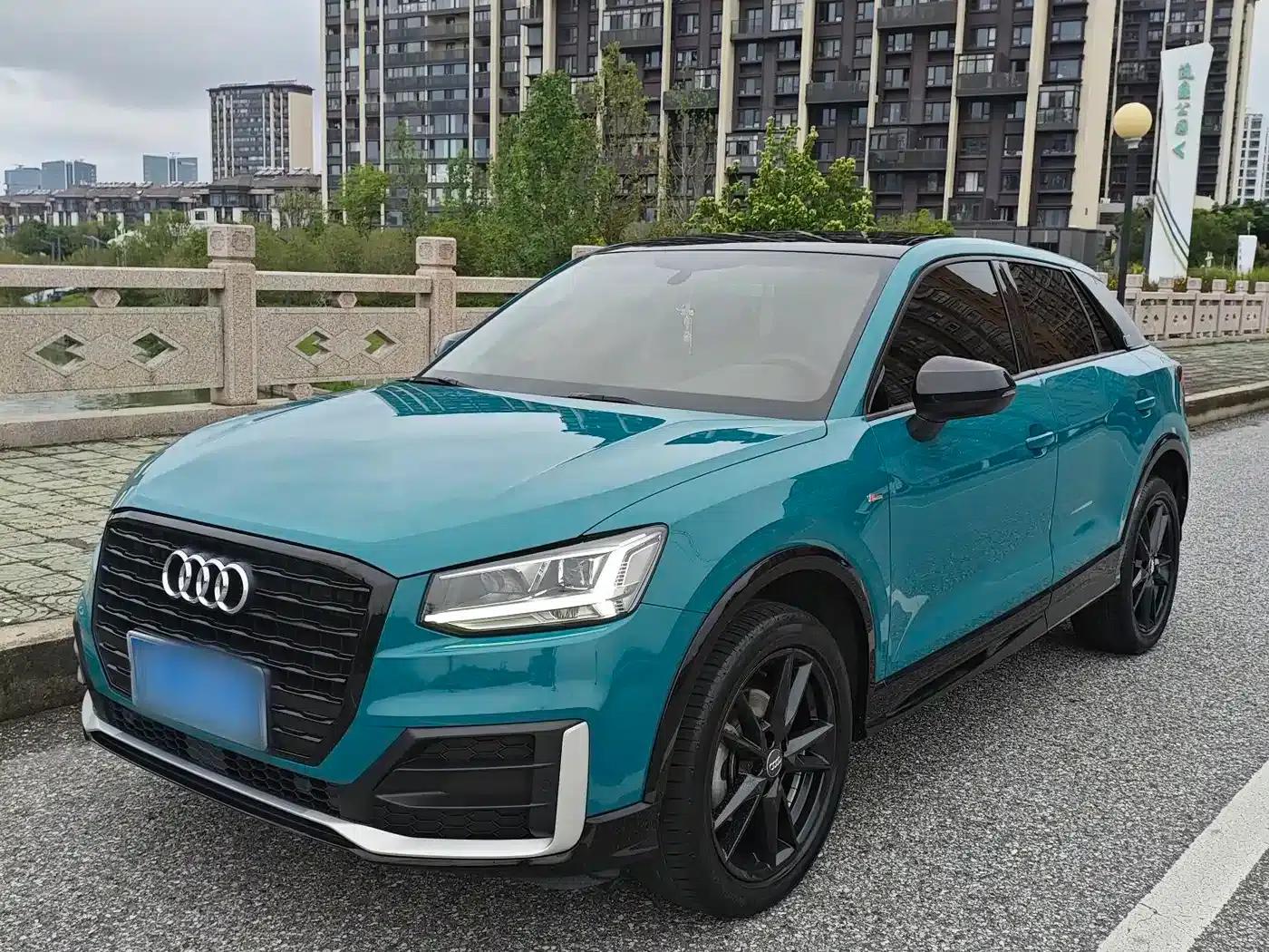Audi Q2L 2021 35 TFSI Fashion Dynamic Edition — миниатюра 1