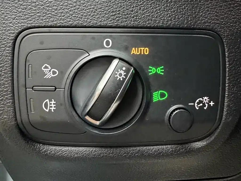 Audi Q2L 2022 35 TFSI Progressive Dynamic Edition — миниатюра 14