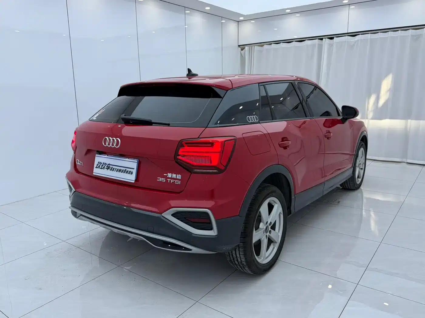 Audi Q2L 2022 35 TFSI Progressive Dynamic Edition — миниатюра 4