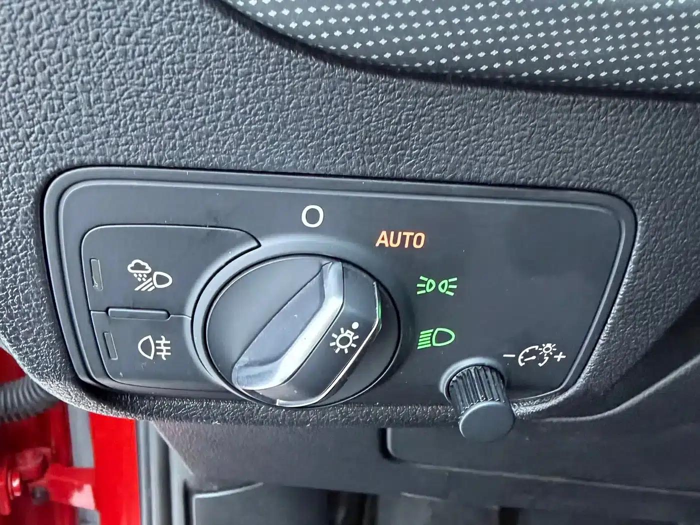 Audi Q2L 2022 35 TFSI Progressive Dynamic Edition — миниатюра 8