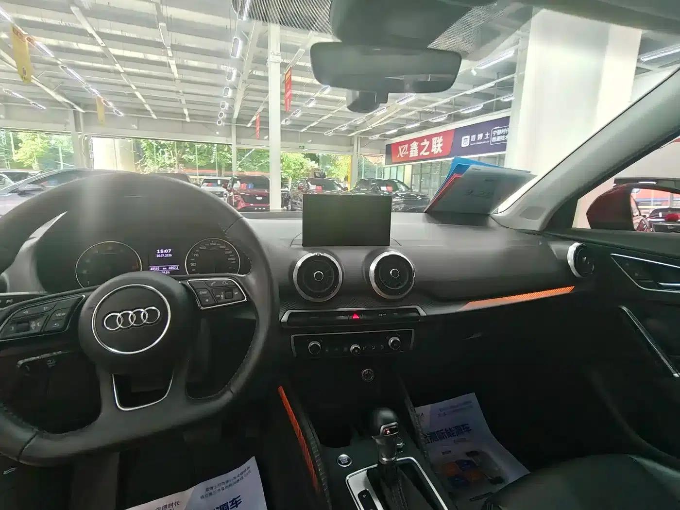 Audi Q2L 2022 35 TFSI Fashion Dynamic Edition — миниатюра 6