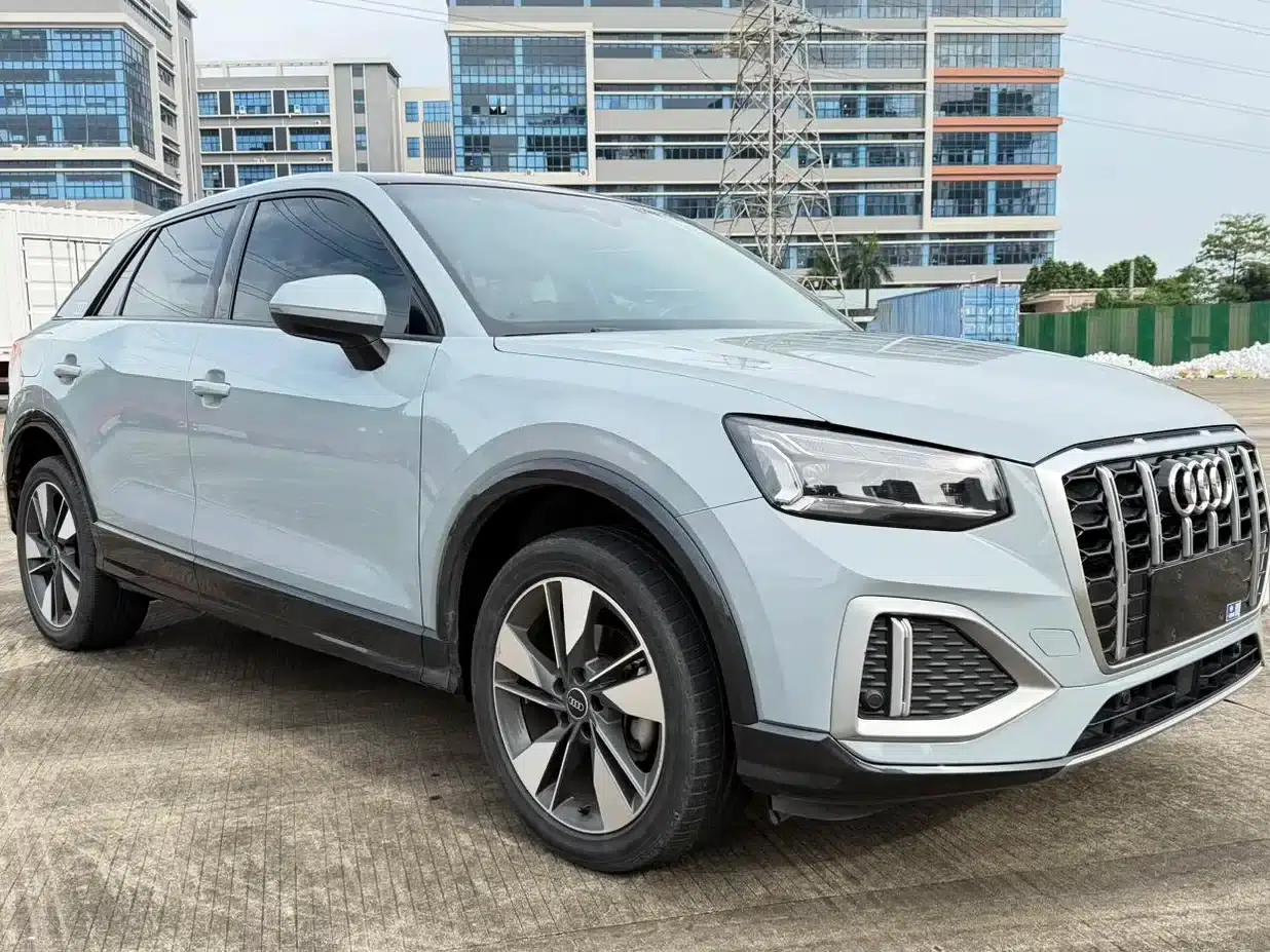 Audi Q2L 2022 35 TFSI Fashion Dynamic Edition — миниатюра 3