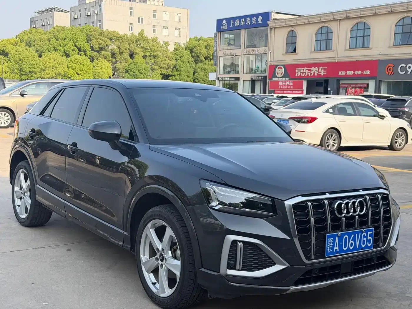 Audi Q2L 2022 35 TFSI Progressive Dynamic Edition — миниатюра 3