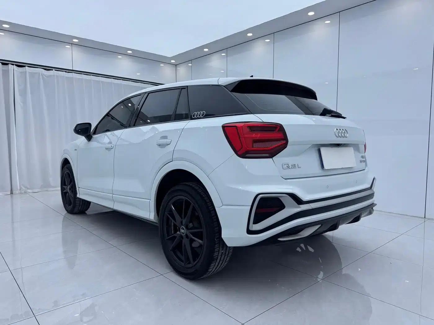 Audi Q2L 2022 35 TFSI Progressive Dynamic Edition — миниатюра 6