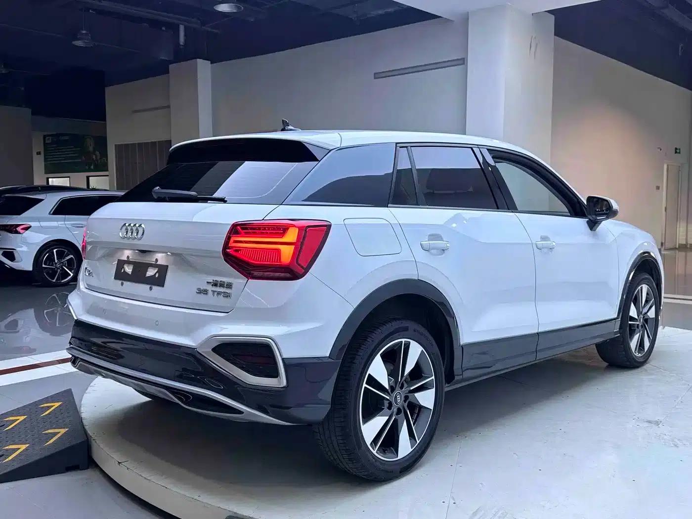 Audi Q2L 2022 35 TFSI Fashion Dynamic Edition — миниатюра 6
