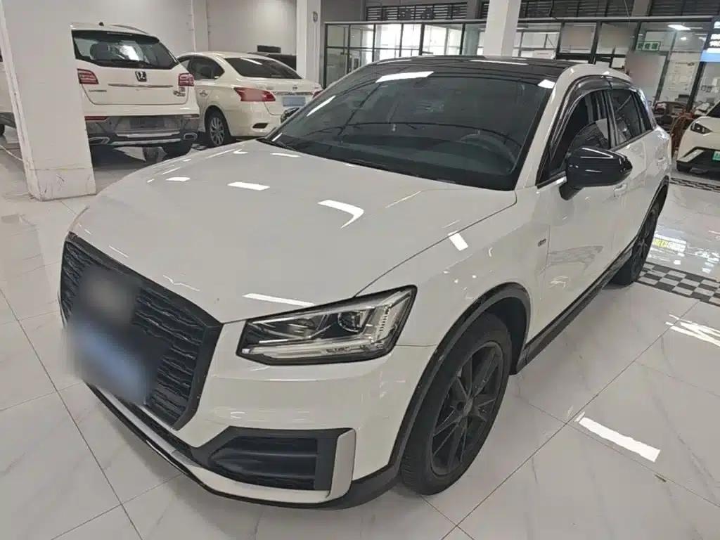 Audi Q2L 2020 35 TFSI Progressive Dynamic Edition — миниатюра 1