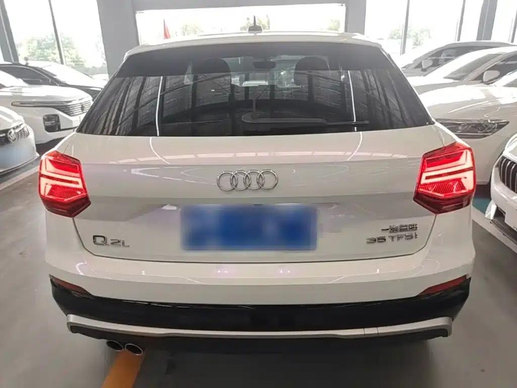 Audi Q2L 2021 35 TFSI Progressive Dynamic Edition — миниатюра 6
