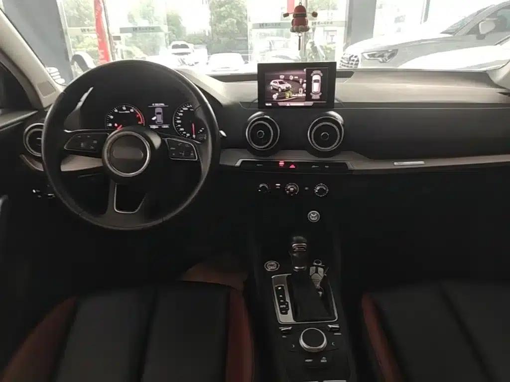 Audi Q2L 2021 35 TFSI Progressive Dynamic Edition — миниатюра 10