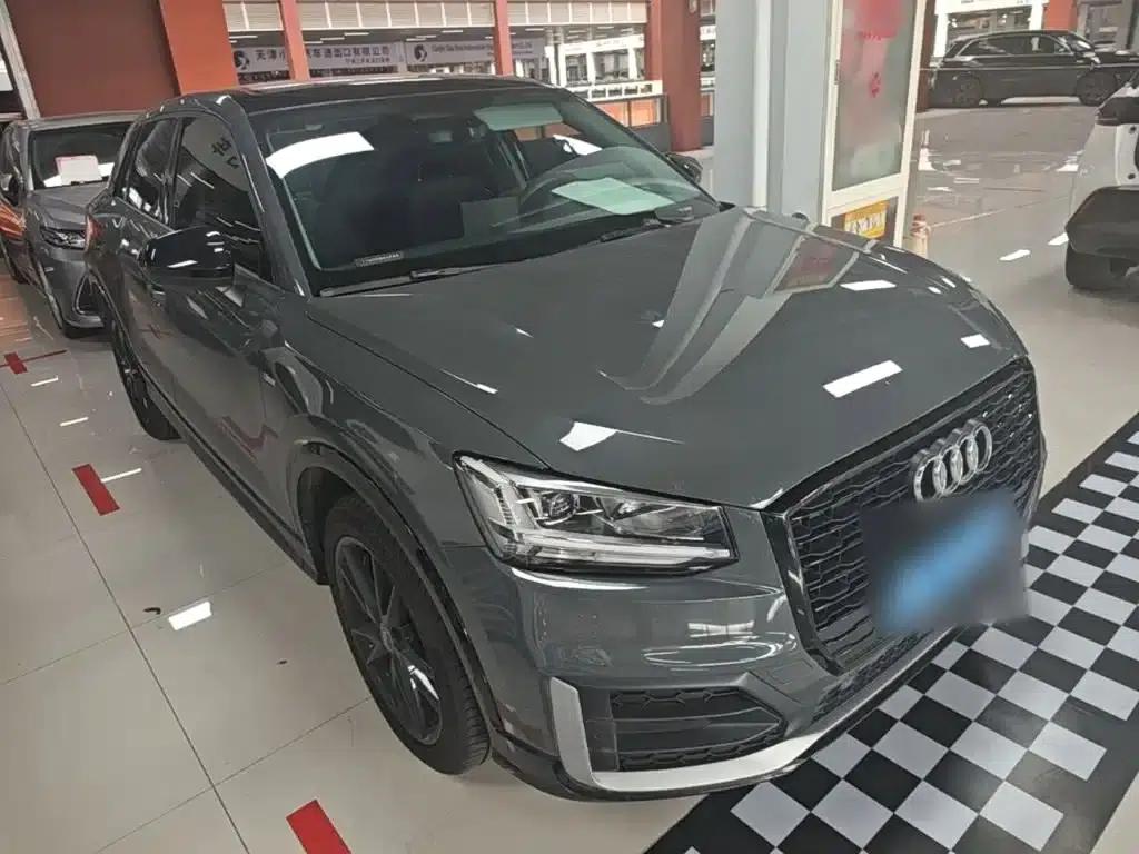 Audi Q2L 2020 35 TFSI Progressive Dynamic Edition — миниатюра 4