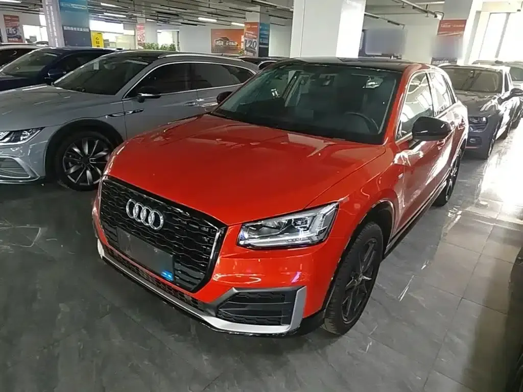 Audi Q2L 2020 35 TFSI Fashion Dynamic Edition — миниатюра 2