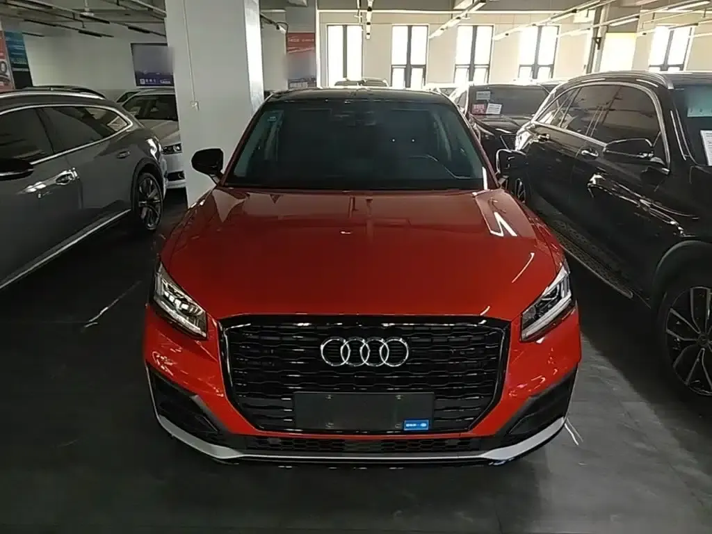 Audi Q2L 2020 35 TFSI Fashion Dynamic Edition — миниатюра 3