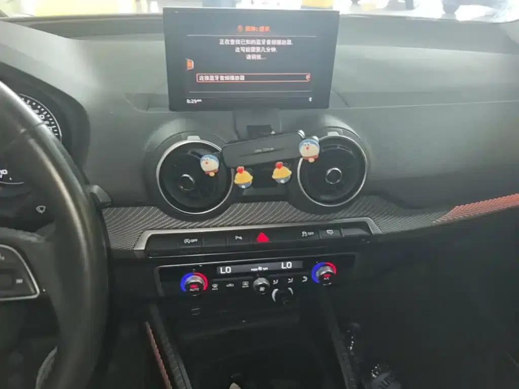 Audi Q2L 2021 35 TFSI Fashion Dynamic Edition — миниатюра 13
