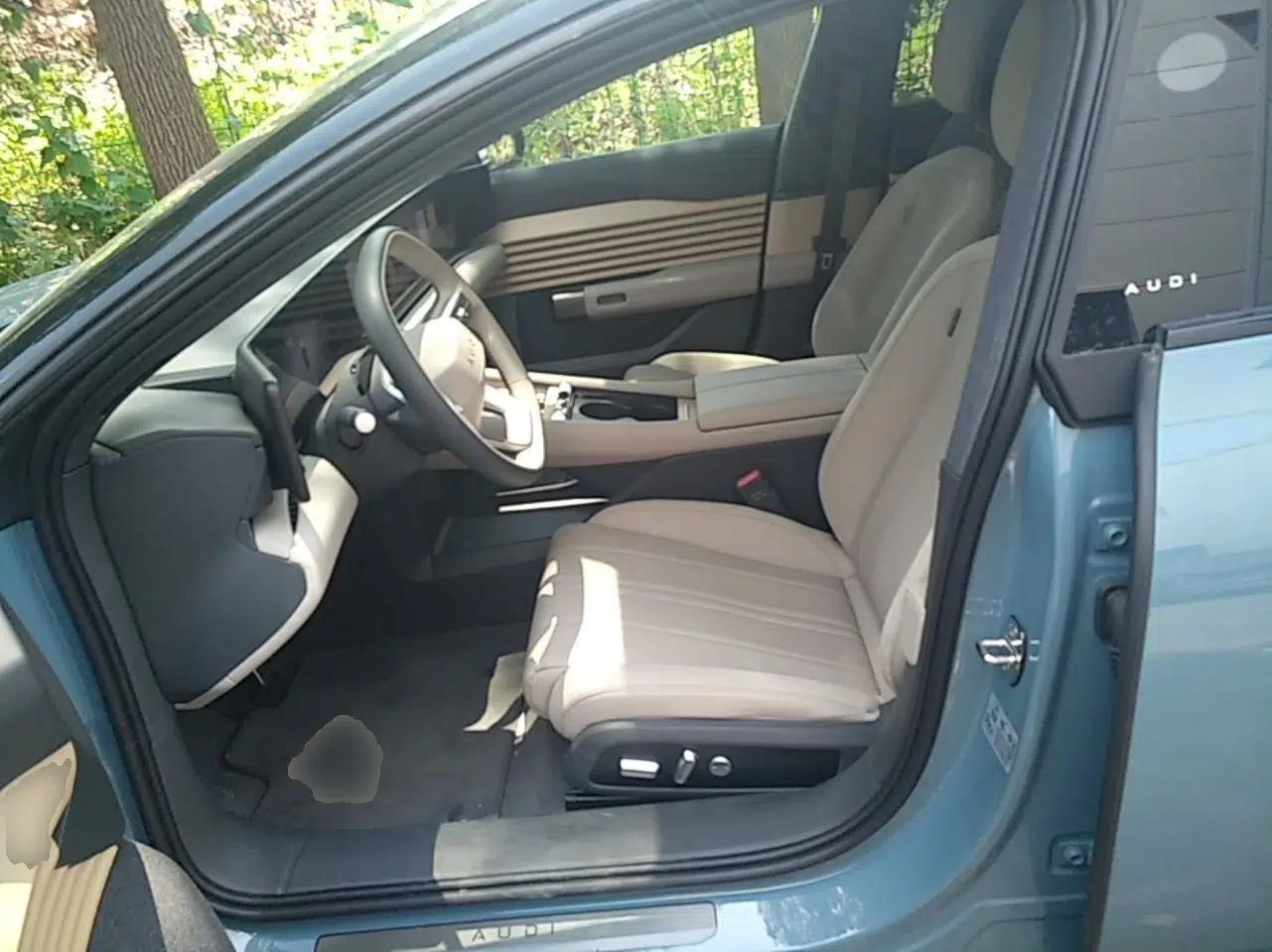 Audi E5 Sportback 2026 Pioneer Plus Model — миниатюра 22